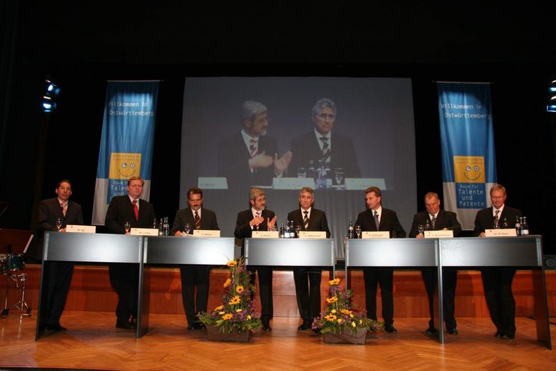 Podiumsdiskussion Zukunftsinitiative Ostwürttemberg mit Günther H. Oettinger