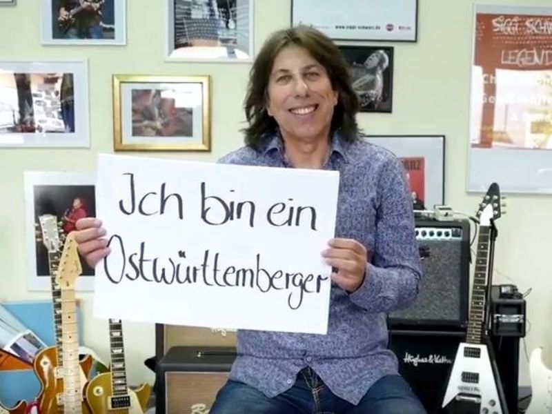 Kurzfilm: Ich bin eine Ostwürttemberger! - Siggi Schwarz, Gittarist, Produzent und Veranstalter